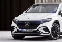 梅赛德斯奔驰推出了其最新的电动产品EQSSUV