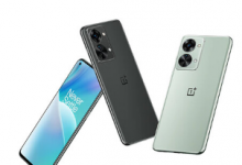 OnePlusNord2T官方用不必要的大相机外壳渲染两种颜色的表面