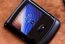 下一代摩托罗拉Razr的显示屏将比Razr5G更高
